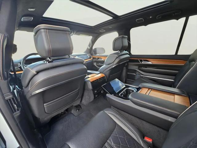 2024 Jeep Grand Wagoneer L Series III 4x4
