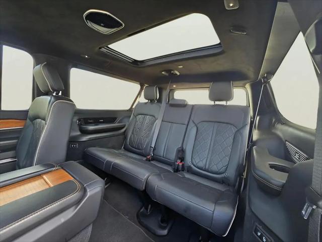 2024 Jeep Grand Wagoneer L Series III 4x4
