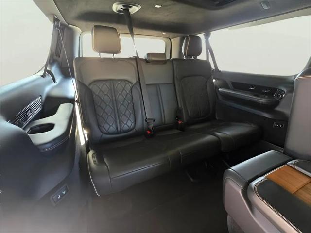 2024 Jeep Grand Wagoneer L Series III 4x4