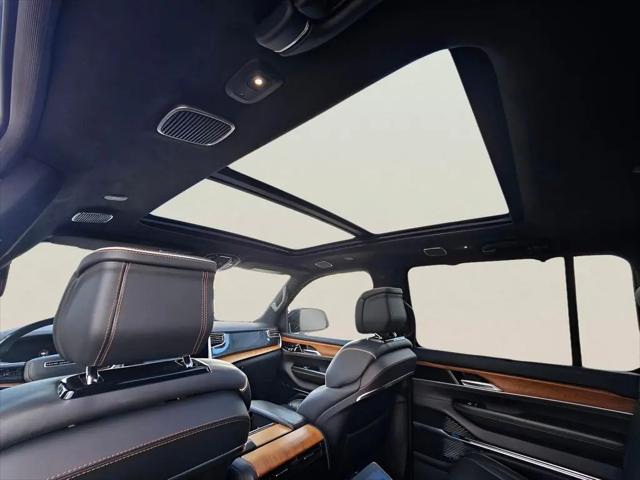 2024 Jeep Grand Wagoneer L Series III 4x4