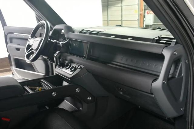 2023 Land Rover Defender 110 X-Dynamic SE