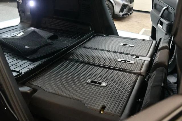 2023 Land Rover Defender 110 X-Dynamic SE