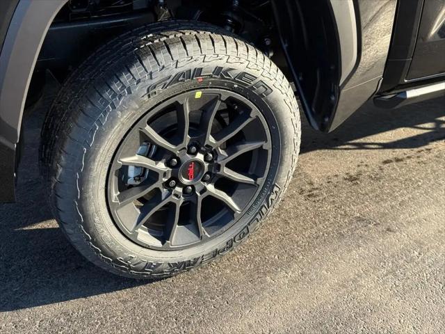 2026 Toyota Tundra SR5 CrewMax 5.5' Bed