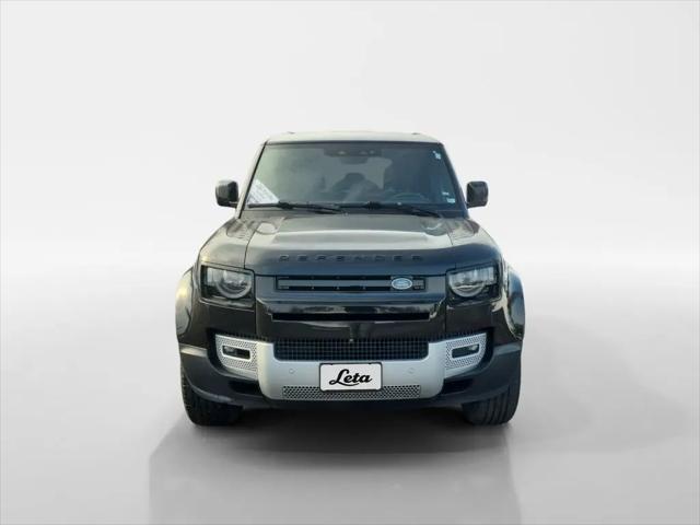 2025 Land Rover Defender 110 P300
