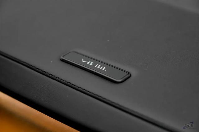 2026 Lotus Emira V6 SE