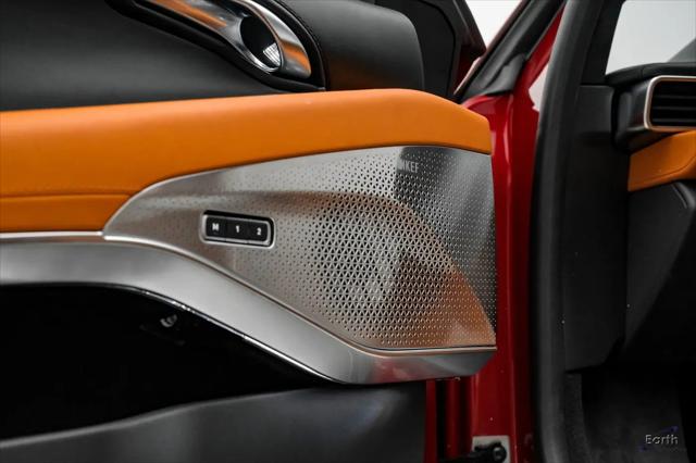 2026 Lotus Emira V6 SE