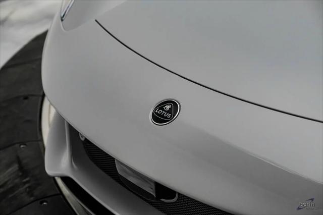 2026 Lotus Emira V6 SE