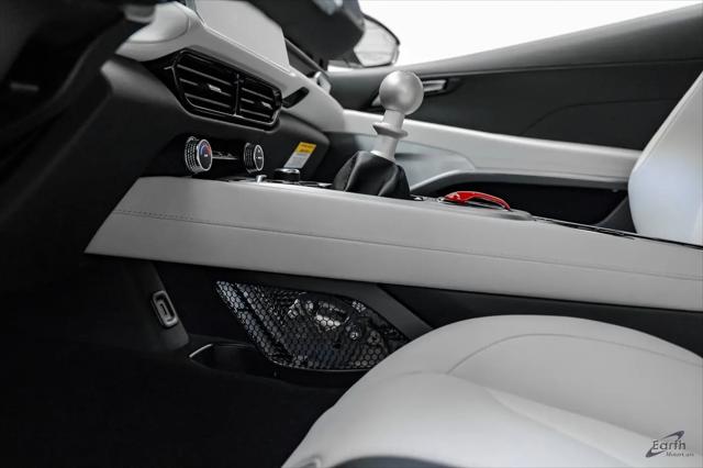 2026 Lotus Emira V6 SE