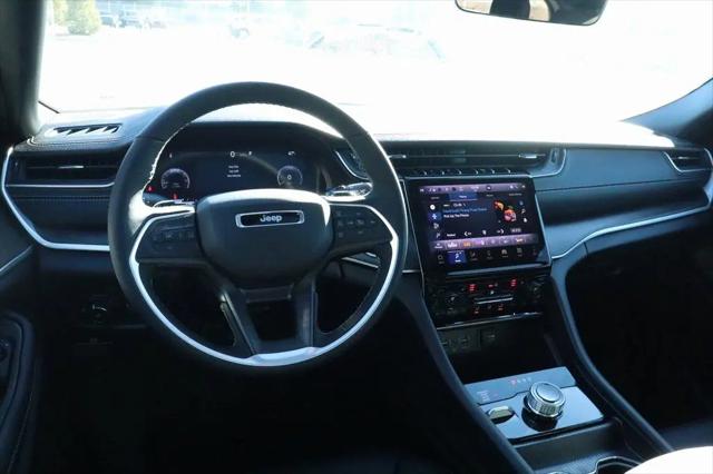 2025 Jeep Grand Cherokee L Limited 4x4