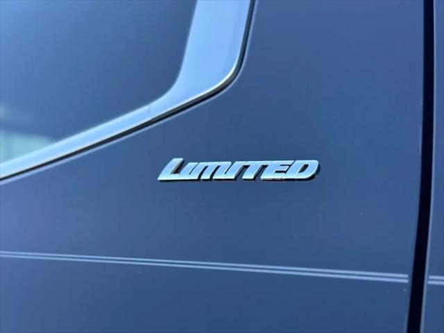2026 Toyota Tundra Limited CrewMax 5.5' Bed