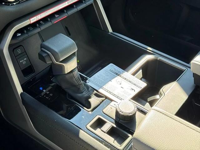 2026 Toyota Tundra Limited CrewMax 5.5' Bed