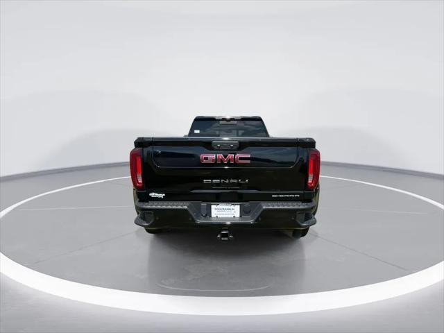 2023 GMC Sierra 3500HD 4WD Crew Cab Long Bed Denali