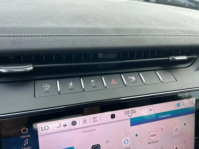 2026 Jeep Grand Cherokee Altitude 4x4