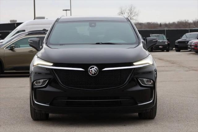 2023 Buick Enclave Essence AWD