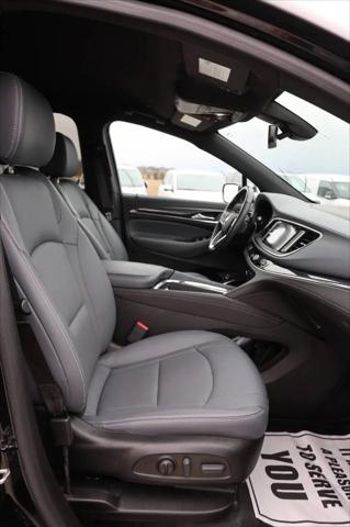 2023 Buick Enclave Essence AWD