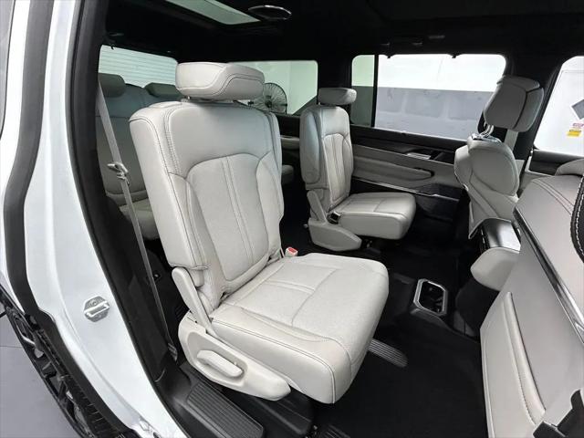 2026 Jeep Grand Wagoneer Summit Obsidian 4x4