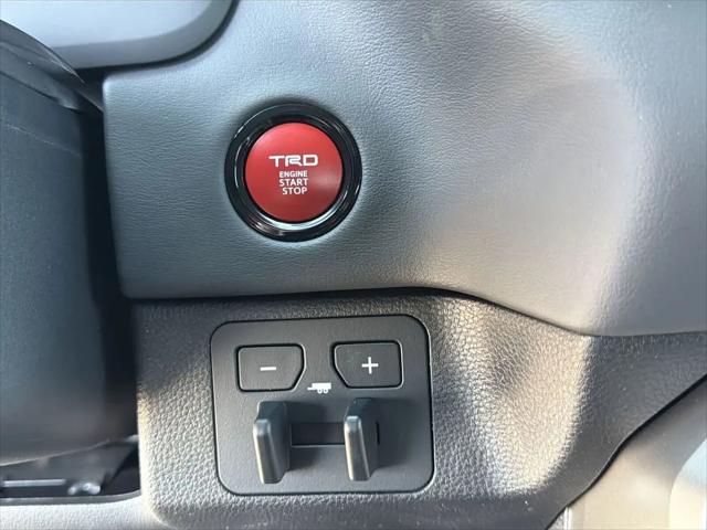 2026 Toyota Tundra Platinum CrewMax 5.5' Bed
