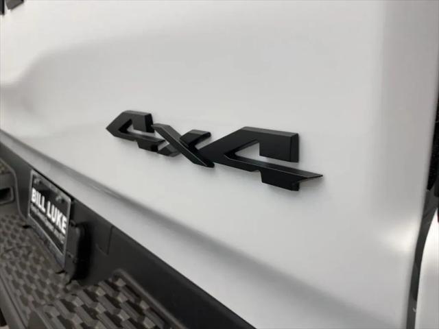 2026 Ram 1500 Rebel Crew Cab 4x4 5'7" Box