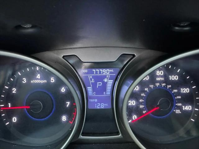 2013 Hyundai Veloster Base w/Black