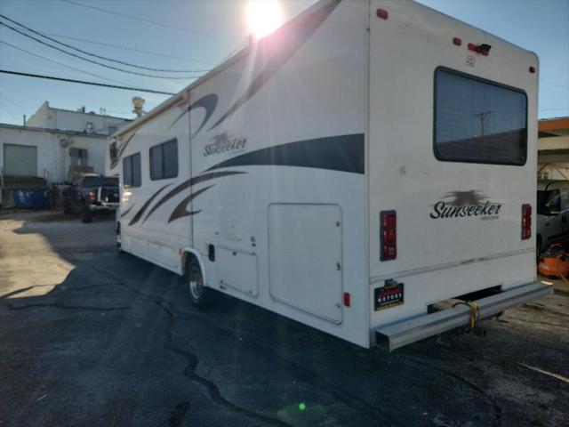 2011 Ford E-450 Cutaway SunSeeker