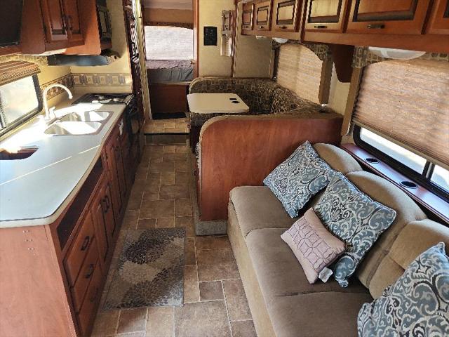 2011 Ford E-450 Cutaway SunSeeker
