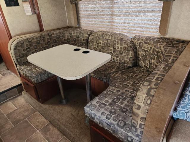2011 Ford E-450 Cutaway SunSeeker