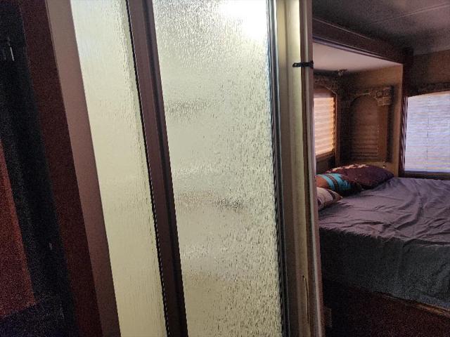 2011 Ford E-450 Cutaway SunSeeker