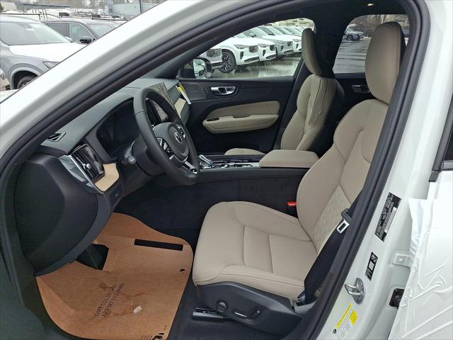 2026 Volvo XC60 B5 Plus