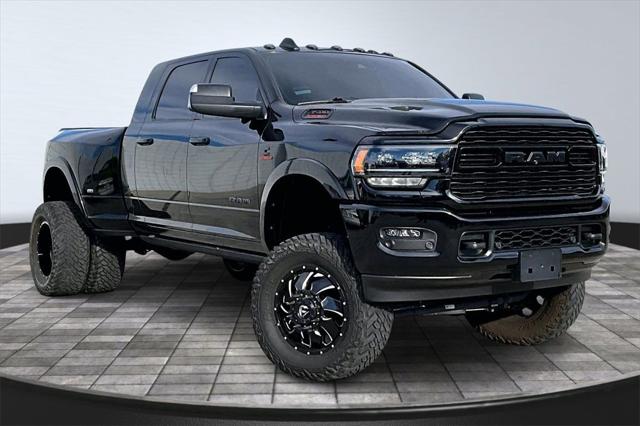 2021 RAM 3500 Limited Mega Cab 4x4 64 Box