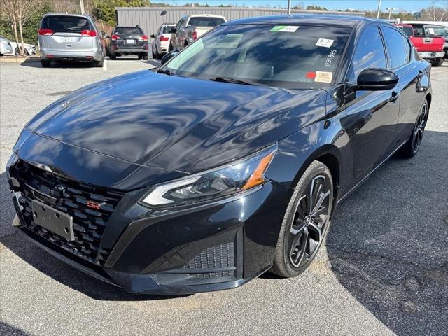 2023 Nissan Altima SR FWD 2023 Nissan Altima SR FWD
