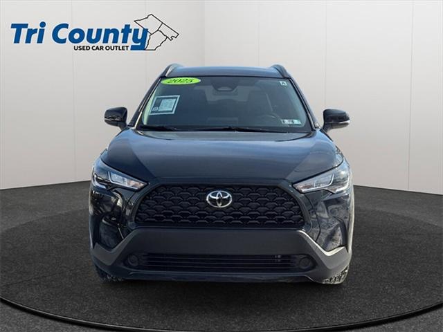 2025 Toyota Corolla Cross LE 2025 Toyota Corolla Cross LE