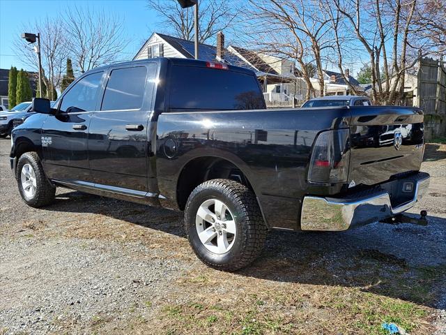 2019 RAM 1500 Classic Tradesman Crew Cab 4x4 57 Box