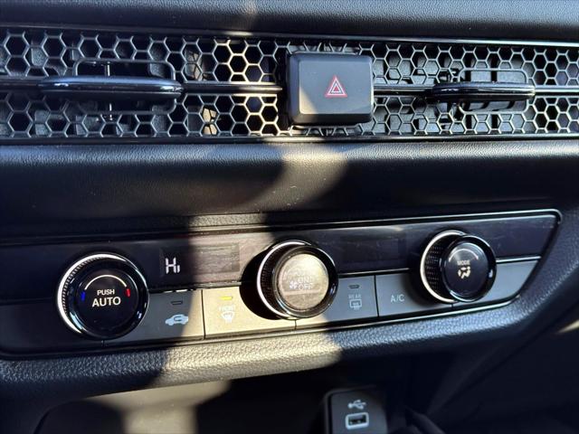 2023 Honda HR-V AWD LX [24]