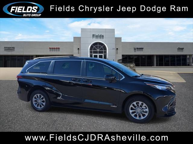 2021 Toyota Sienna LE