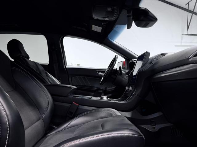 2022 Ford Edge ST