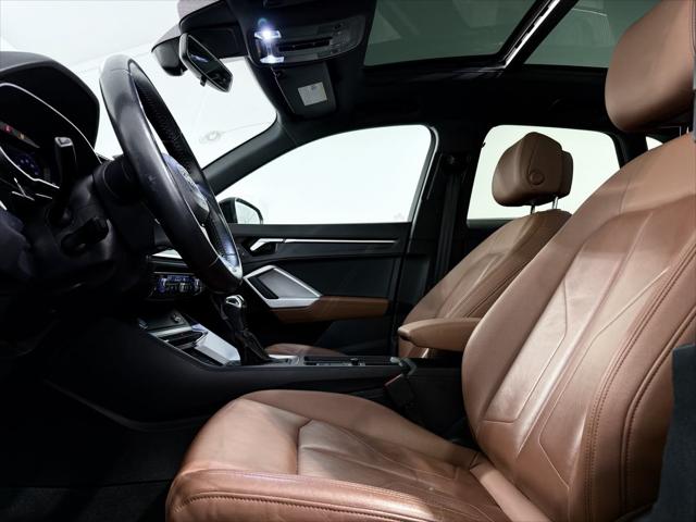 2020 Audi Q3 Premium 45 TFSI S line quattro Tiptronic