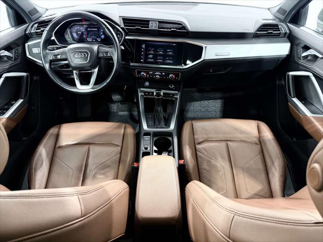 2020 Audi Q3 Premium 45 TFSI S line quattro Tiptronic