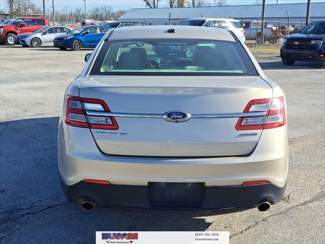 2017 Ford Taurus SE