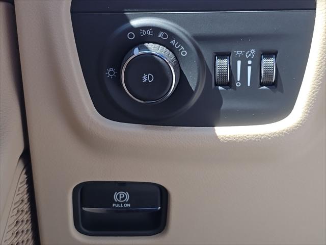 2025 Jeep Grand Cherokee L Limited 4x4