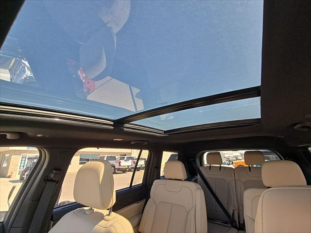 2025 Jeep Grand Cherokee L Limited 4x4