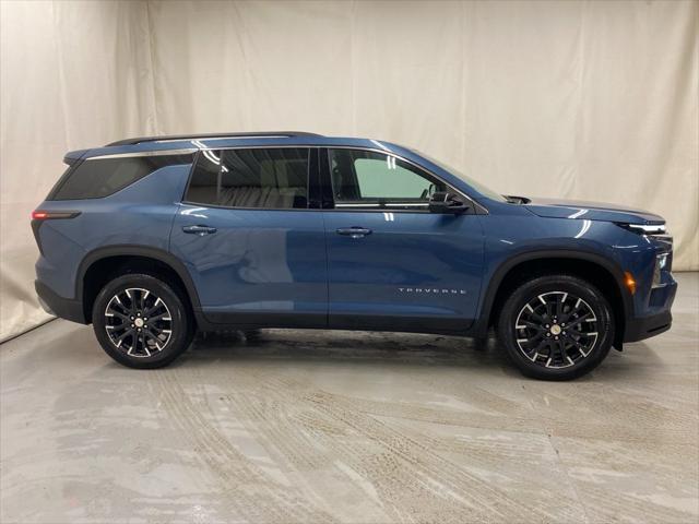 2026 Chevrolet Traverse AWD LT