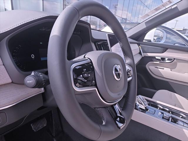 2026 Volvo XC90 Plug-In Hybrid Plus, T8 AWD, Electric/Gasoline, Bright, 7 Seats