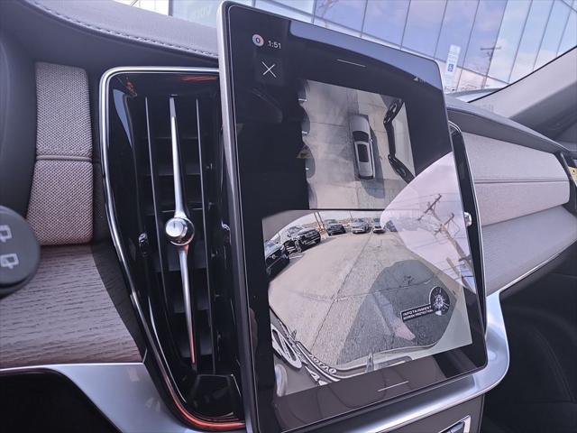2026 Volvo XC90 Plug-In Hybrid Plus, T8 AWD, Electric/Gasoline, Bright, 7 Seats