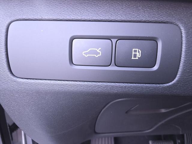 2026 Volvo XC90 Plug-In Hybrid Plus, T8 AWD, Electric/Gasoline, Bright, 7 Seats