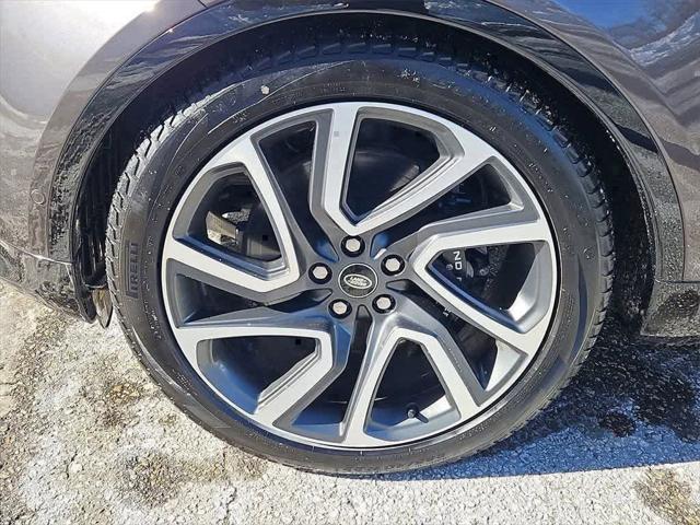 2024 Land Rover Discovery P360 Metropolitan Edition