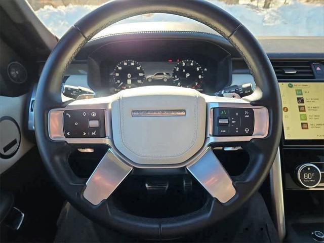 2024 Land Rover Discovery P360 Metropolitan Edition