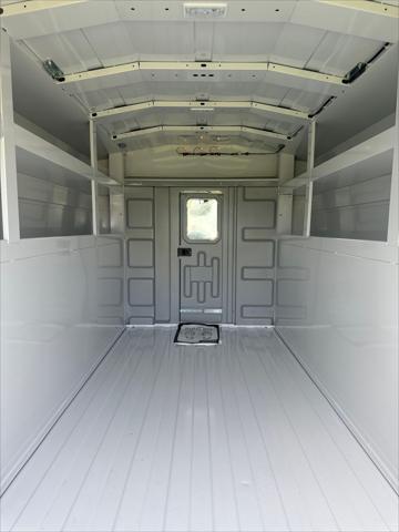 2026 Ford E-350 Cutaway Base