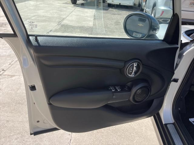 2015 MINI Hardtop Cooper