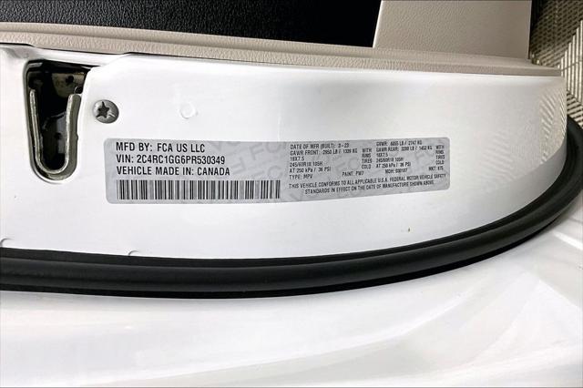 Used 2023 Chrysler Pacifica For Sale in Olive Branch, MS