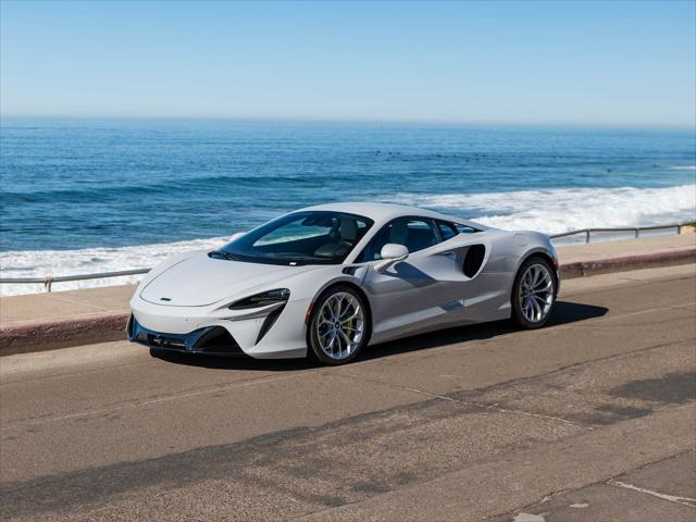 2023 McLaren Artura TechLux for sale in La Jolla, CA